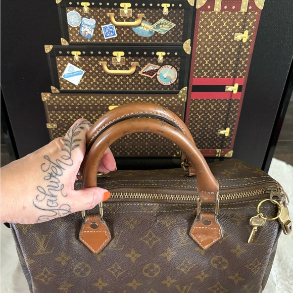 Louis Vuitton Bag - Picture 3 of 16